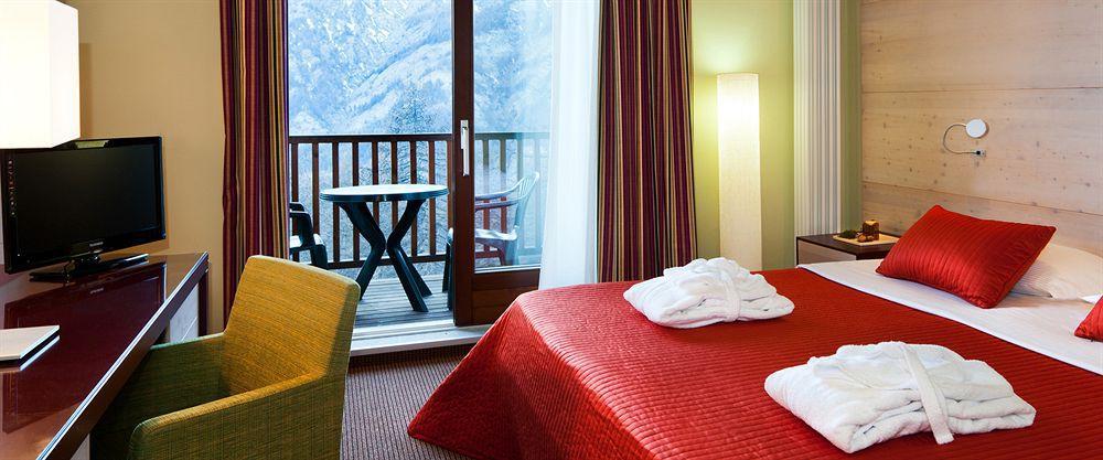 Hotel Sansicario Majestic 세사나토리니즈 외부 사진