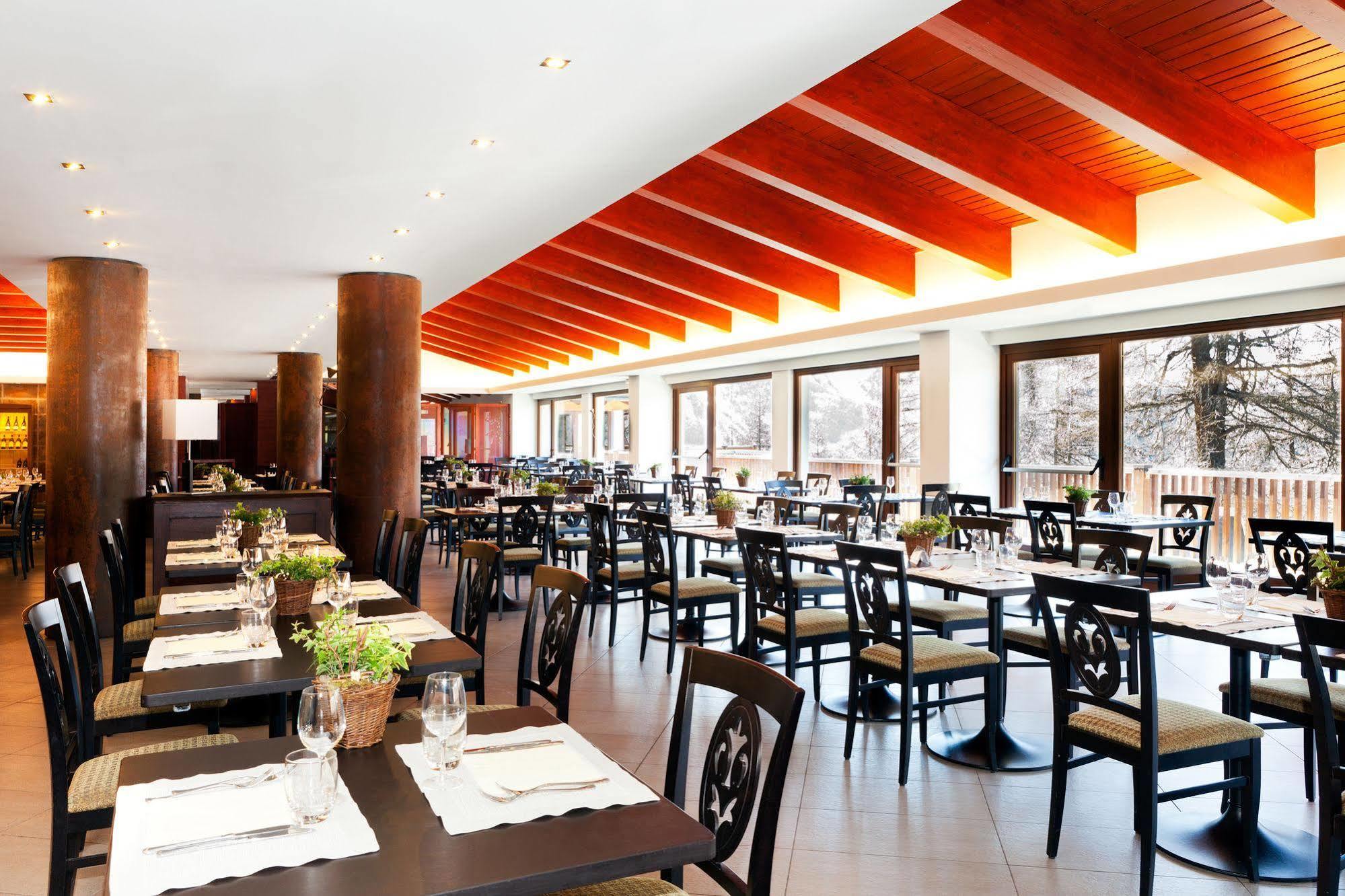 Hotel Sansicario Majestic 세사나토리니즈 외부 사진